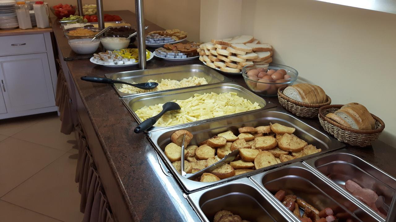 Hotel Black Sea - Breakfast, Pool & Free Parking ابزور المظهر الخارجي الصورة