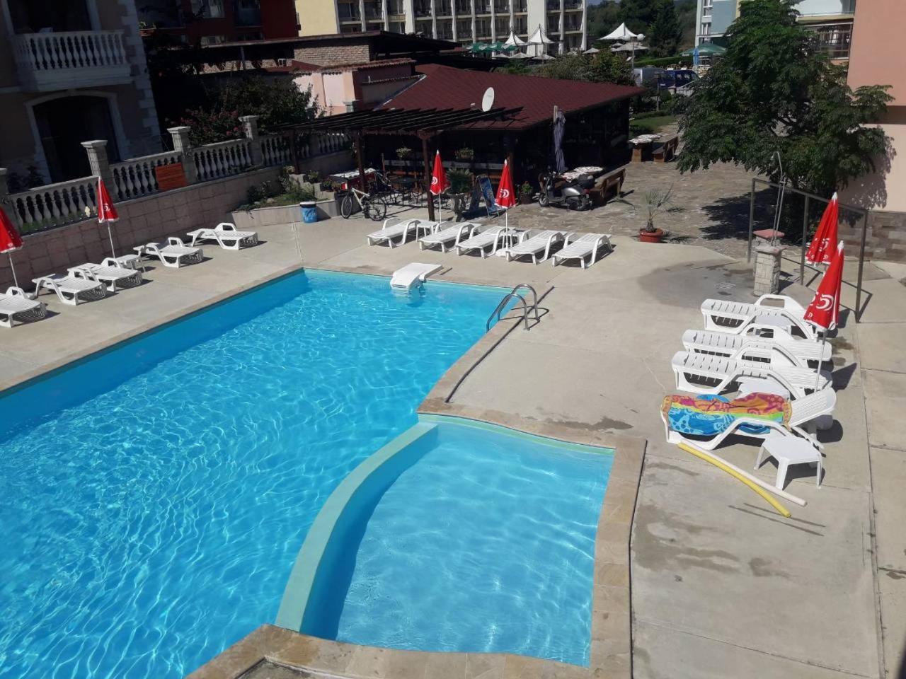 Hotel Black Sea - Breakfast, Pool & Free Parking ابزور المظهر الخارجي الصورة